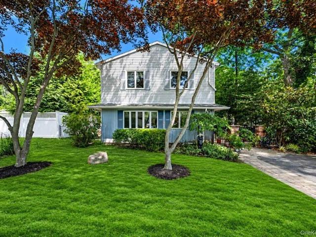House for sale in Centereach, New York