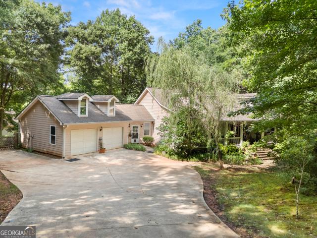House for sale in Hoschton, Georgia