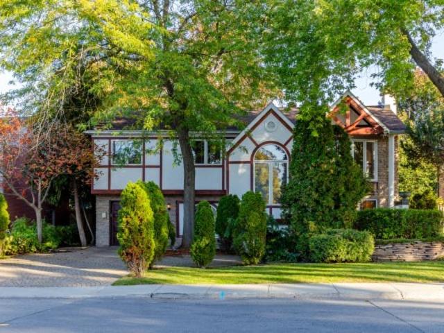 House for sale in Dollard-des-Ormeaux, Montréal (région administrative)