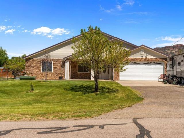House for sale in Parowan, Utah