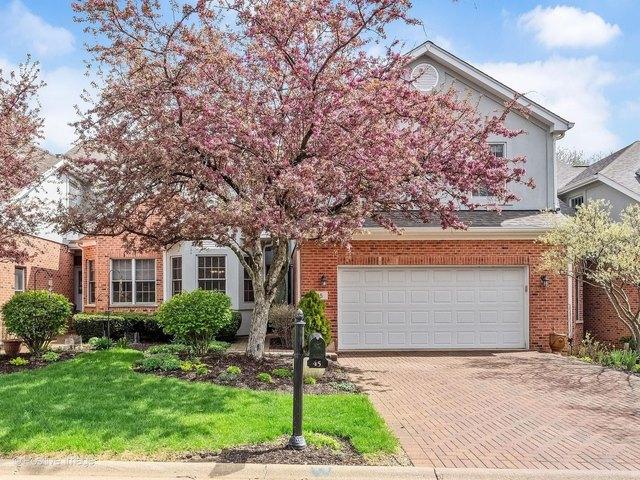 Townhouse for sale in Glen Ellyn, Illinois
