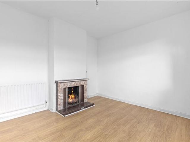 Terraced House for sale in Navan, North Tipperary