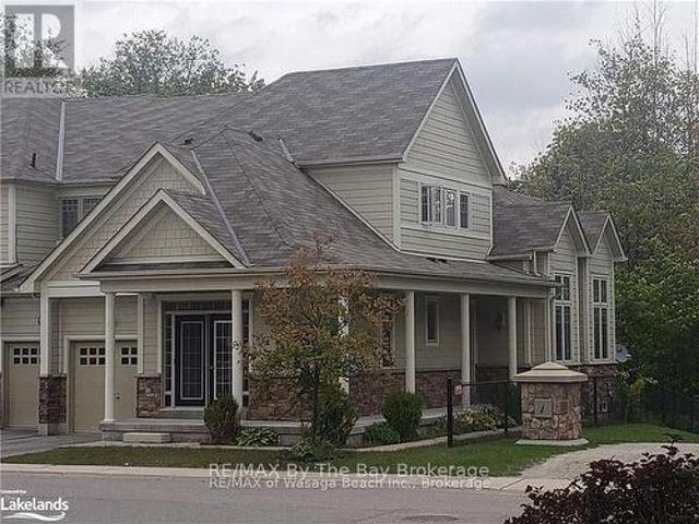 Townhouse for rent in Wasaga Beach, Ontario