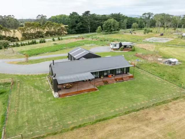 House for sale in Canterbury