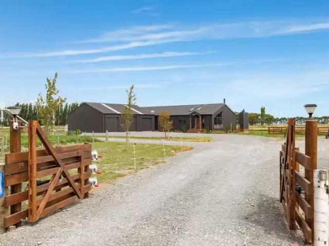 House for sale in Canterbury
