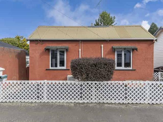 Apartment for rent in Otakou