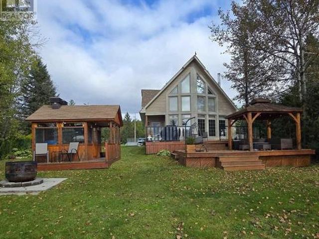 House for sale in Cochrane, Northeastern Ontario