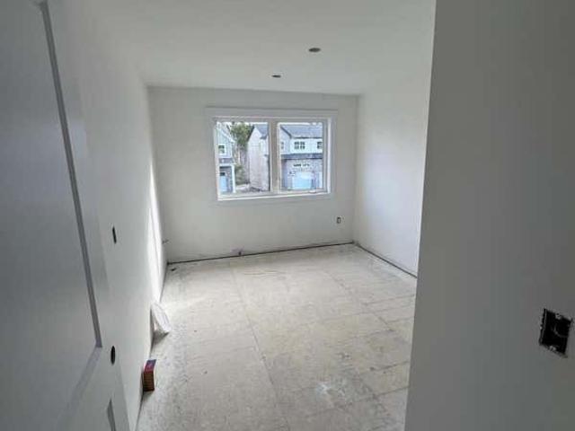 House for sale in Dartmouth, Nova Scotia