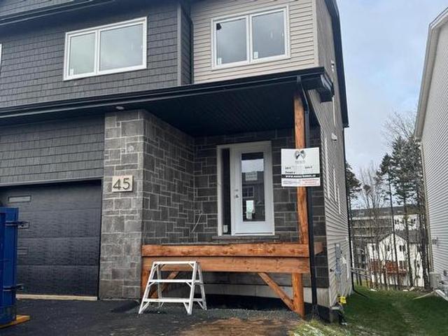 House for sale in Dartmouth, Nova Scotia