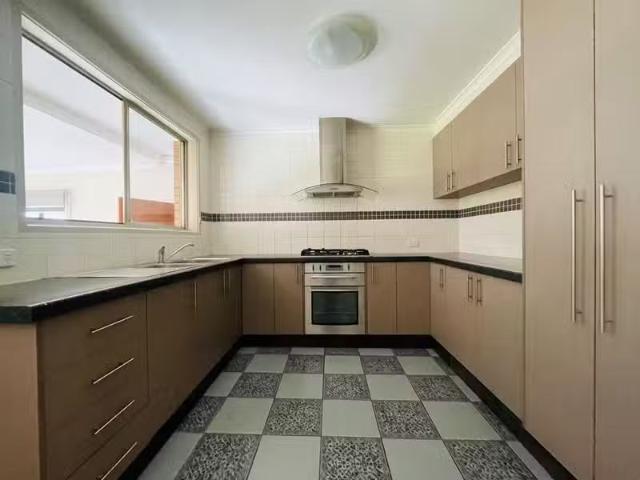 House for rent in Tullamarine, Victoria