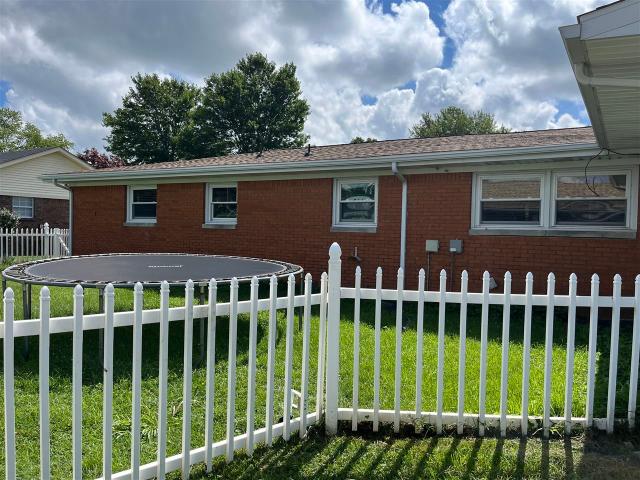 House for sale in Adolphus, Kentucky
