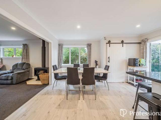 House for sale in Days Bay, Wellington