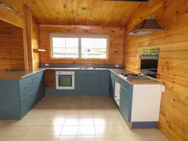 House for sale in Springs Junction, West Coast