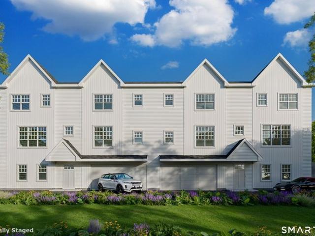 Townhouse for sale in Fairfield, Connecticut