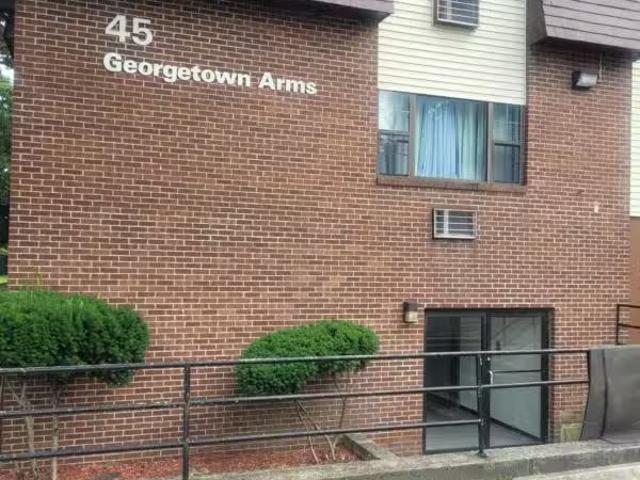 House for sale in Bridgeport