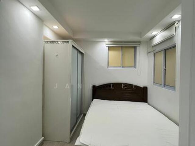 Apartment for rent in Telok Blangah
