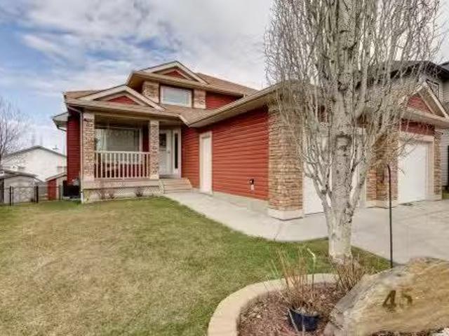 House for sale in Airdrie, Alberta