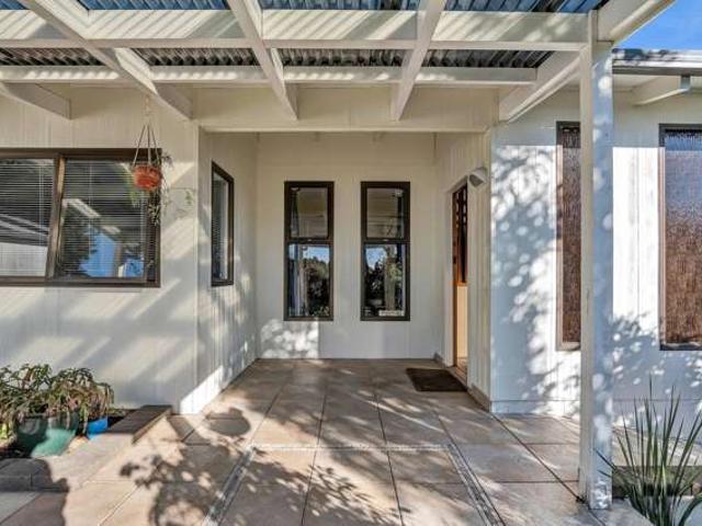 House for sale in Pembroke, Taranaki