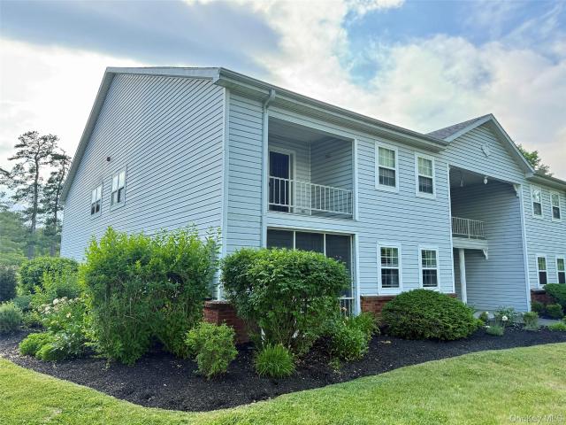 Condo for sale in Red Hook, New York