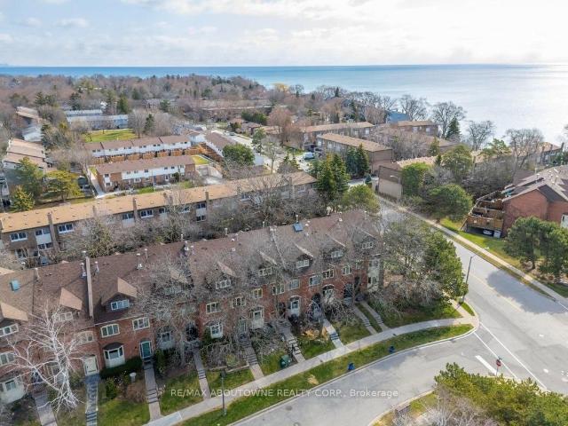 Townhouse for sale in Woburn, Ontario