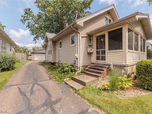 House for sale in Summit, Ohio