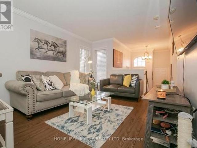 House for sale in Georgina, Ontario
