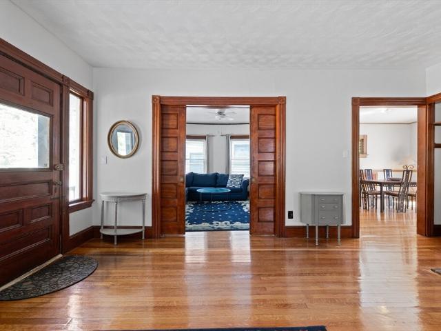 House for sale in Melrose