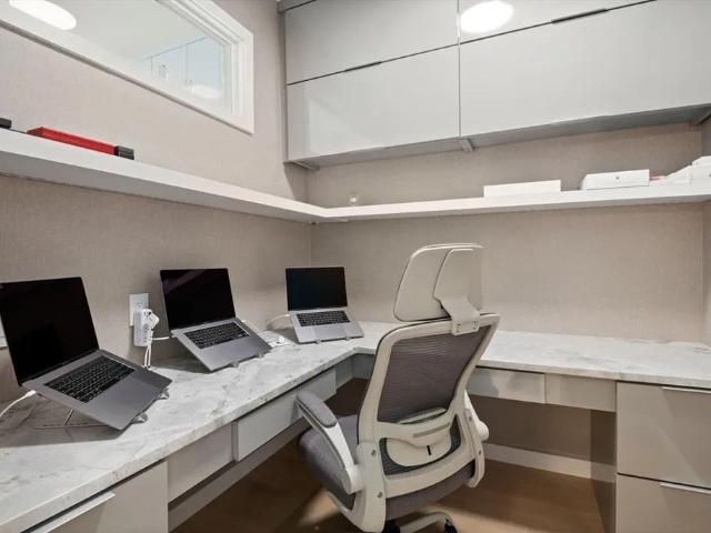 Condo for rent in Boston