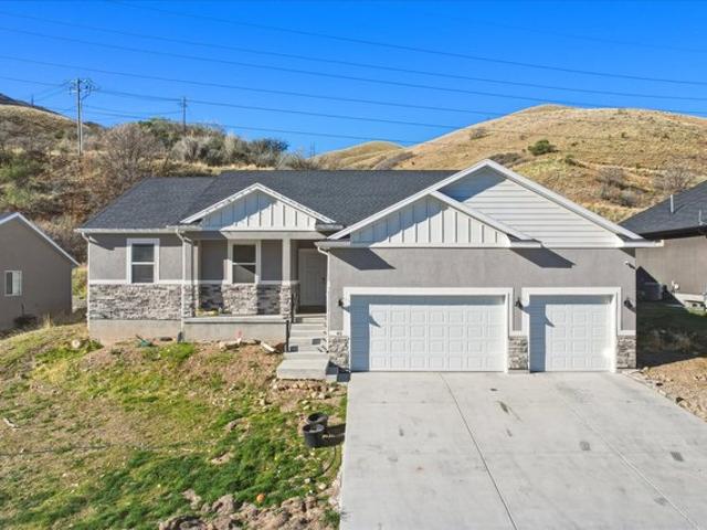 House for sale in Tooele, Utah