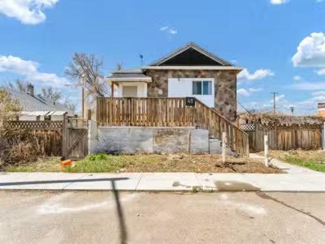 House for sale in Irvine, Alberta