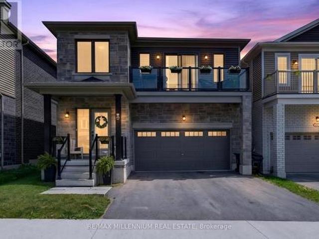 House for sale in Barrie, Ontario