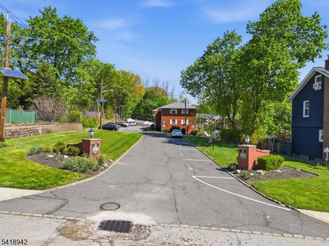 Condo for sale in West Orange, New Jersey