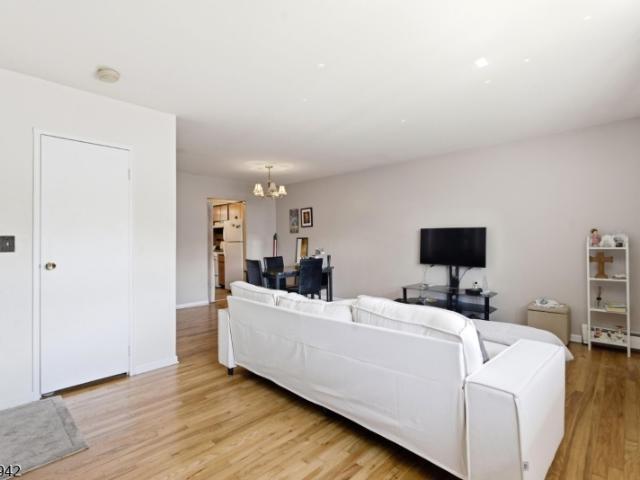 Townhouse for sale in West Orange, New Jersey
