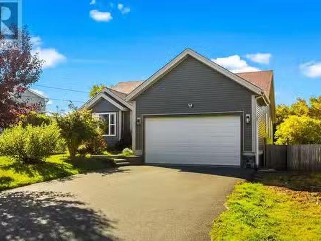 House for sale in Manuels, Newfoundland And Labrador