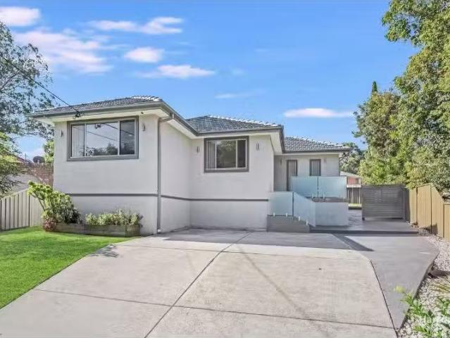 House for rent in Chester Hill