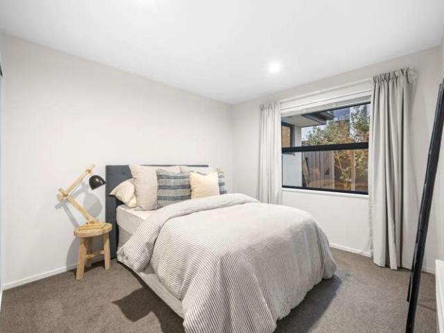 House for sale in Saint Albans, Canterbury