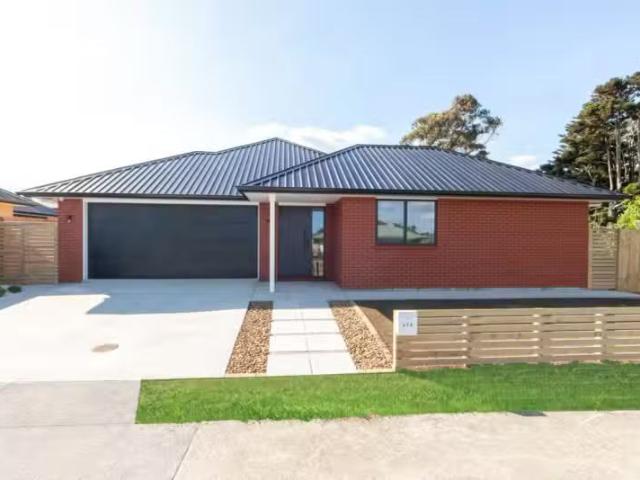 House for sale in Awhitu