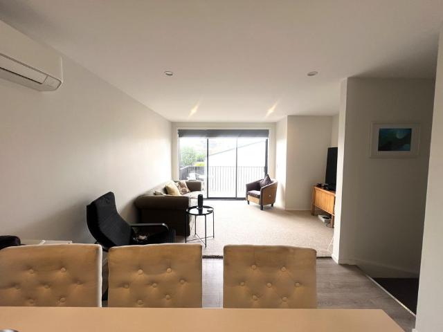 Townhouse for rent in Arataki, Bayfair