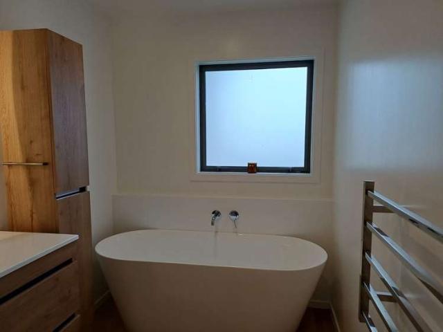 House for rent in Otakou