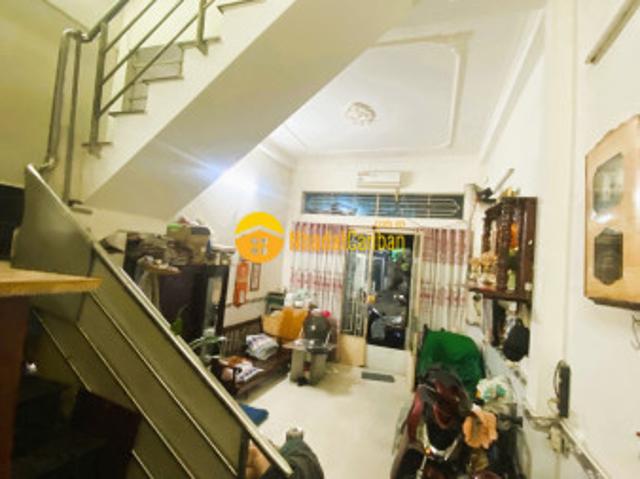 Nhà bán