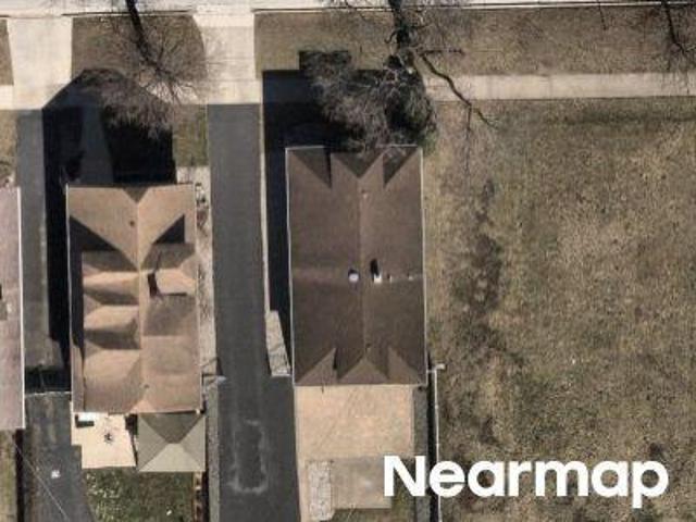 House for sale in Lyons, Illinois