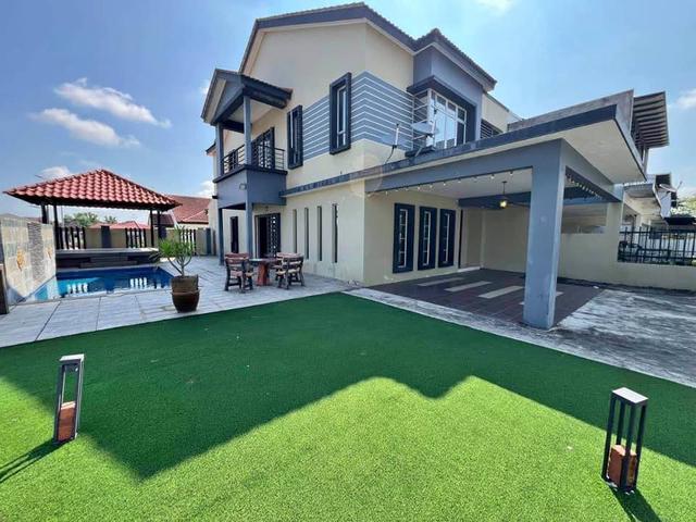 Terraced House for sale in Tanjong Sepat, Selangor