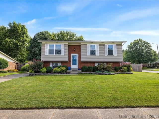 House for sale in Jeffersonville, Indiana