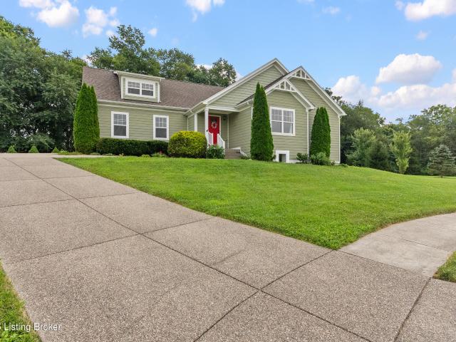 House for sale in Smithfield, Kentucky