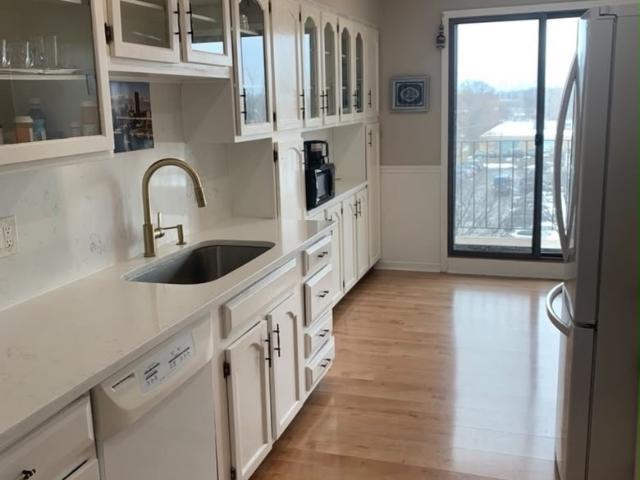 Condo for sale in Lincolnwood, Illinois