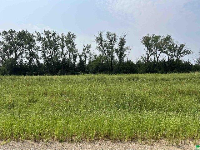 Land for sale in Vermillion, South Dakota