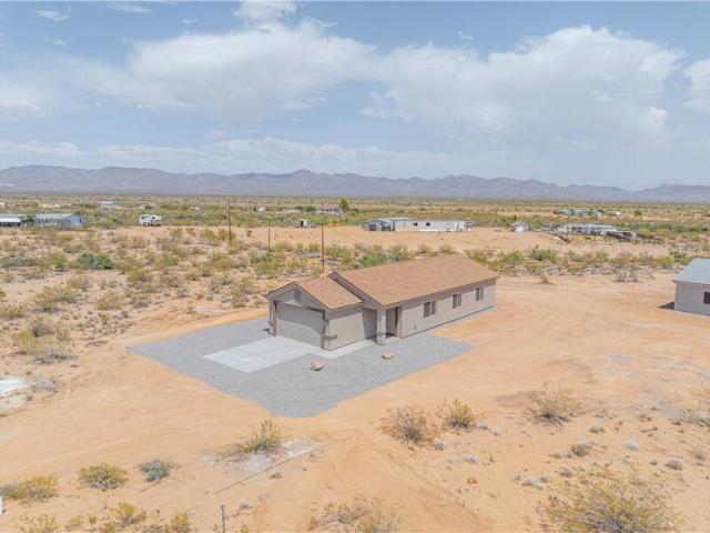 House for sale in Golden Valley