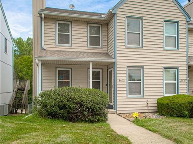 Townhouse for sale in Kansas City, Missouri