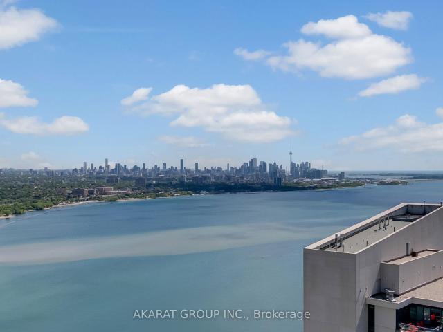 Condo for sale in Toronto, Golden Horseshoe