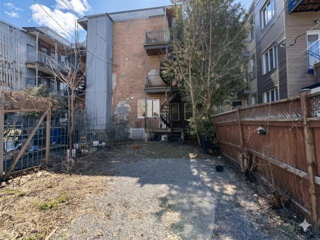 Apartment for rent in St. Leonard's, Quebec